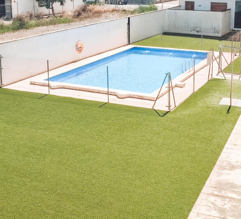 Nina'S Blue Pool & Beach Deltebre Luaran gambar