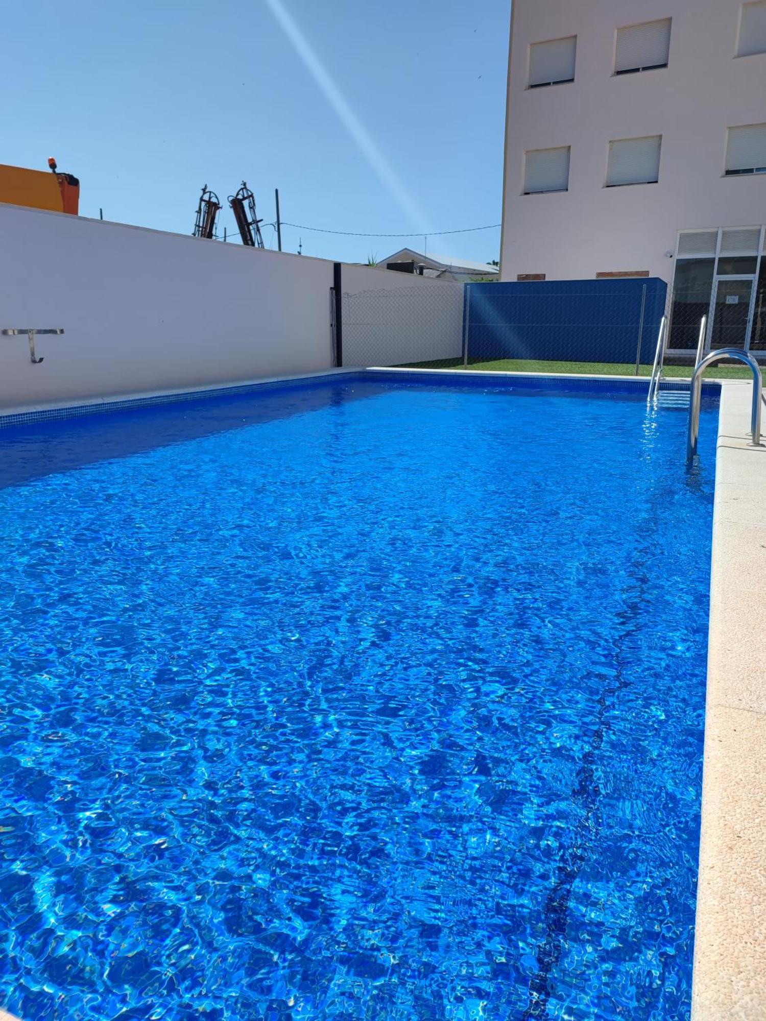 Nina'S Blue Pool & Beach Deltebre Luaran gambar